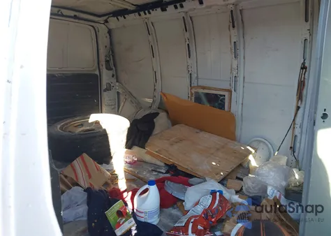 2004 Chevrolet Express from USA, damaged, VIN 1GCGG29V041244333